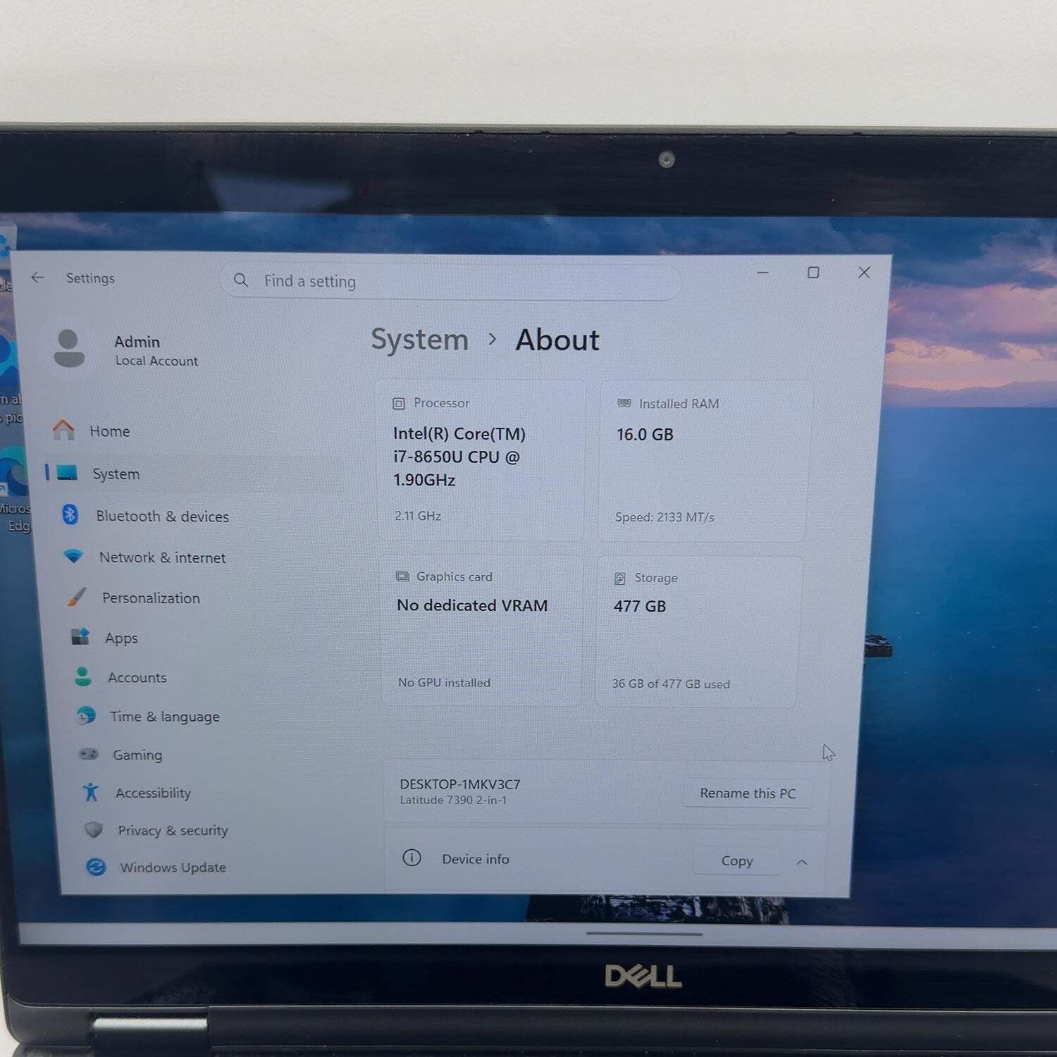 Dell Latitude 7390 2-in-1 13.3″ Core i7-8650U 1.9GHz 16GB RAM 512GB SSD