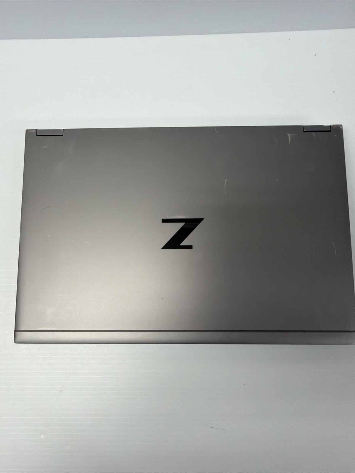 HEWLETT PACKARD ZBOOK FURY 15 G7 68GB RAM 1Tb Nvme+1Tb Hd SSD Read**