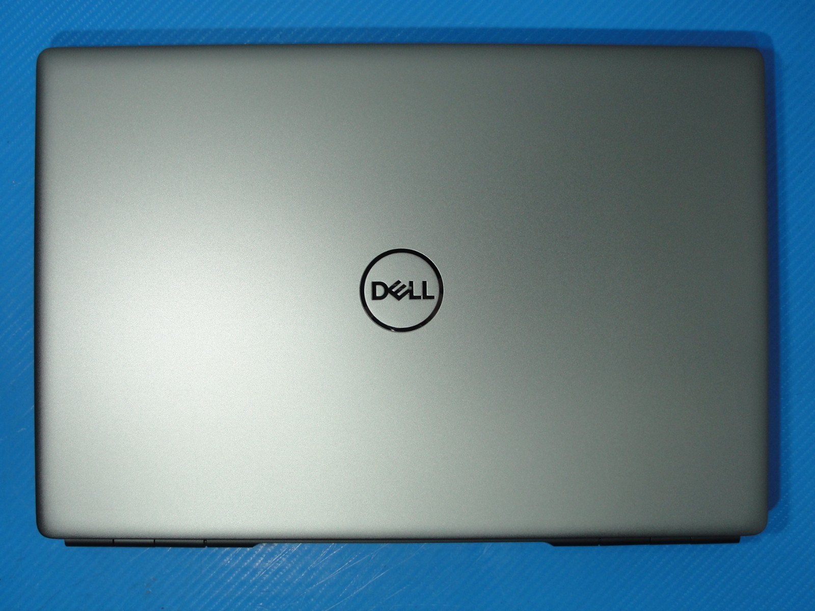 Dell Precision 7560 15.6″ FHD Xeon W-11955M 2.6GHz 64GB 512GB Win11Pro RTX A2000