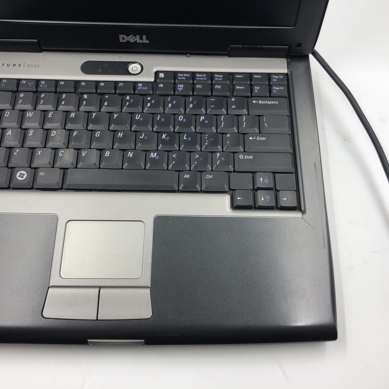 Dell Latitude D520 C2D T5550 1.66GHz Unknown RAM/HDD/OS NO CADDY (FOR PARTS)