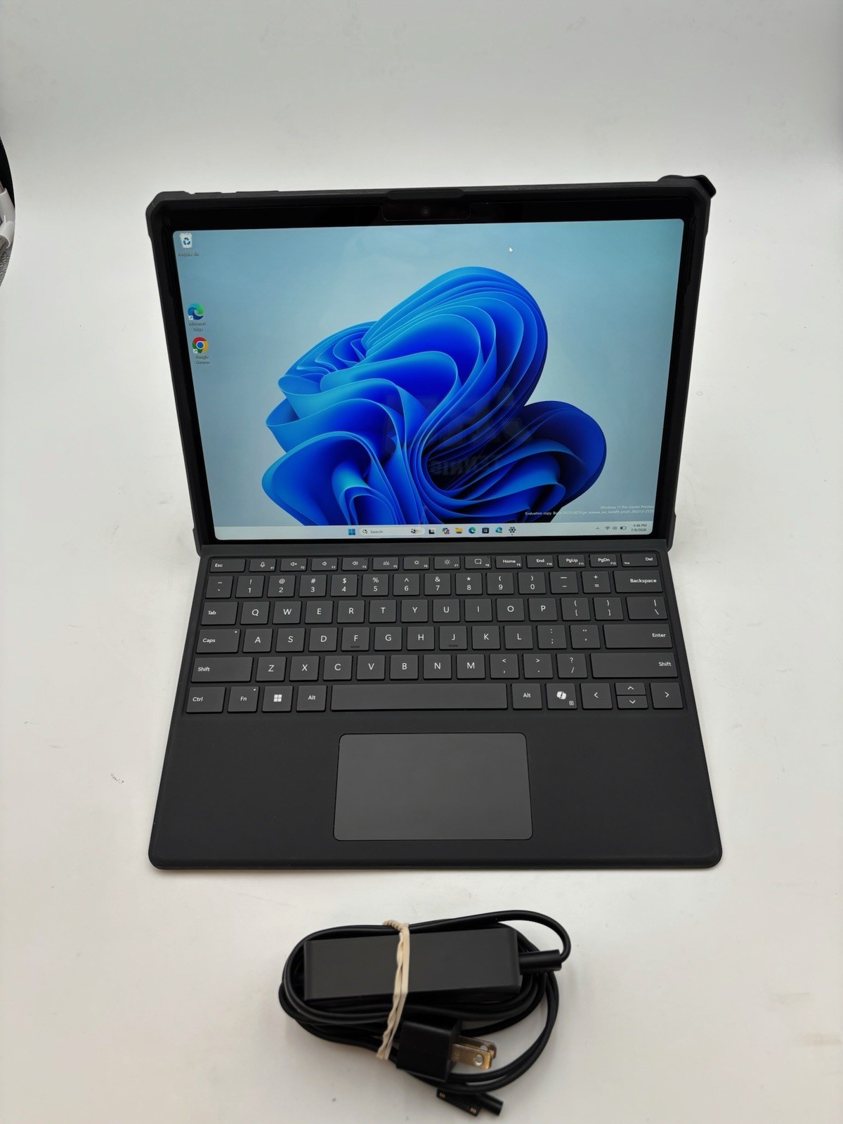 Microsoft Surface Pro 11 th Ed 13″ 512 GB SSD 16 GB RAM Snapdragon X 10-Core