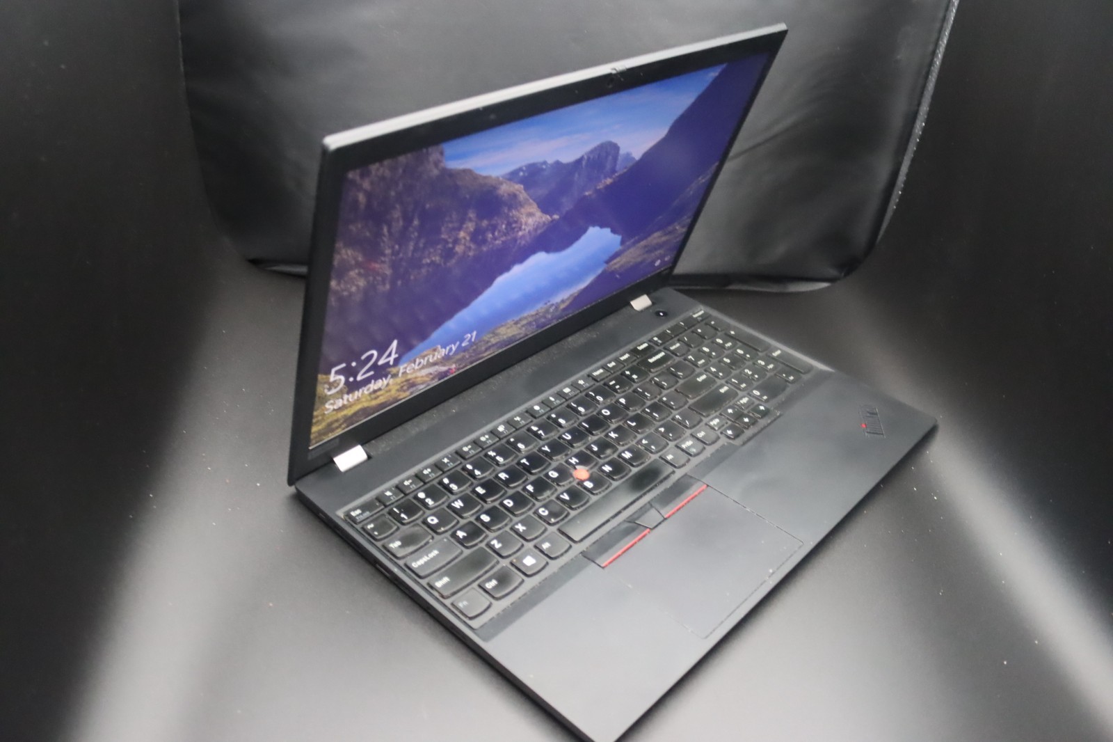 Lenovo Thinkpad T590 15.6 inch (256GB, Intel Core i5 8th Gen., 1.60GHz, 8GB)…