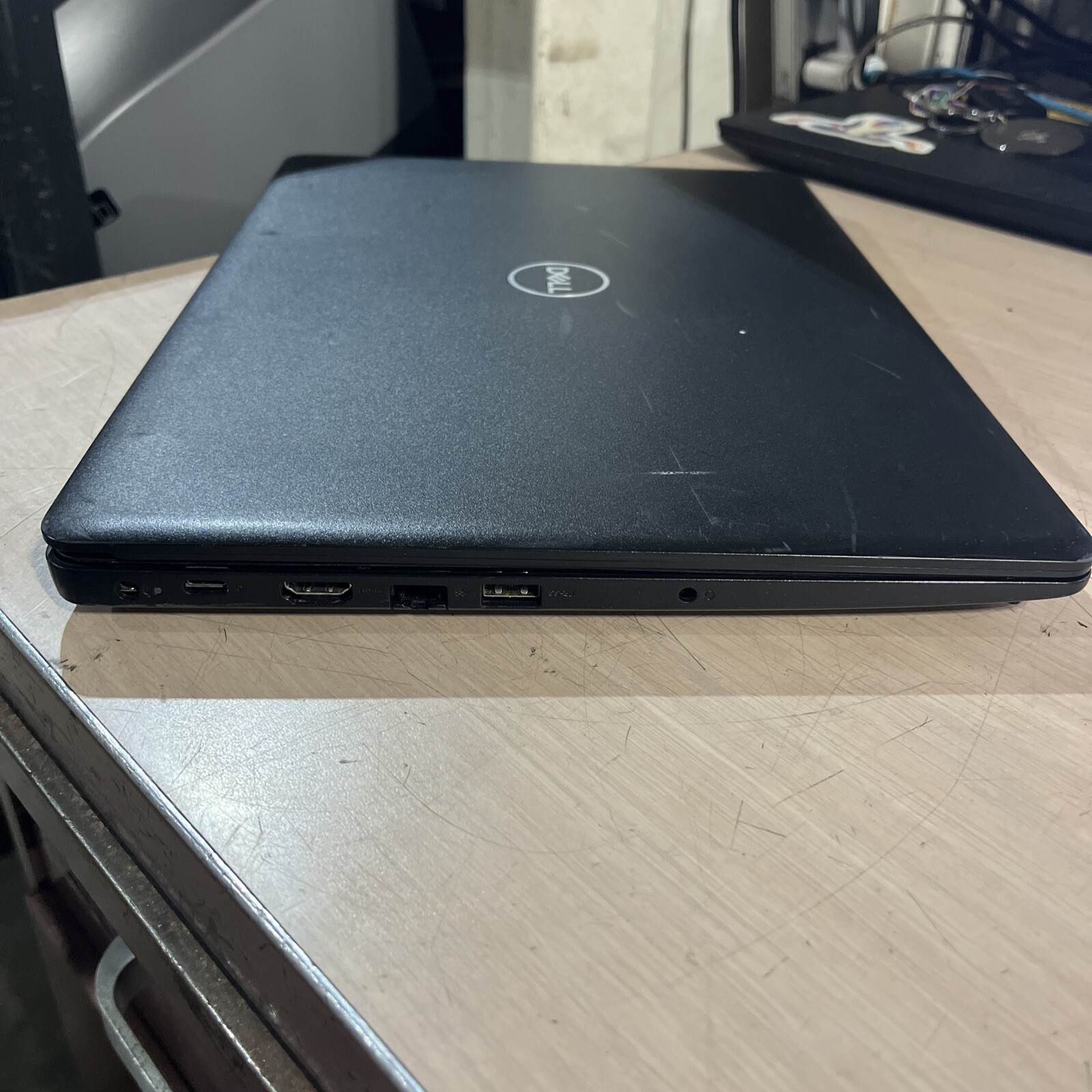 DELL LATITUDE 3490 INTEL CORE I3-6006U 2.00GHZ 8GB RAM NO HD .