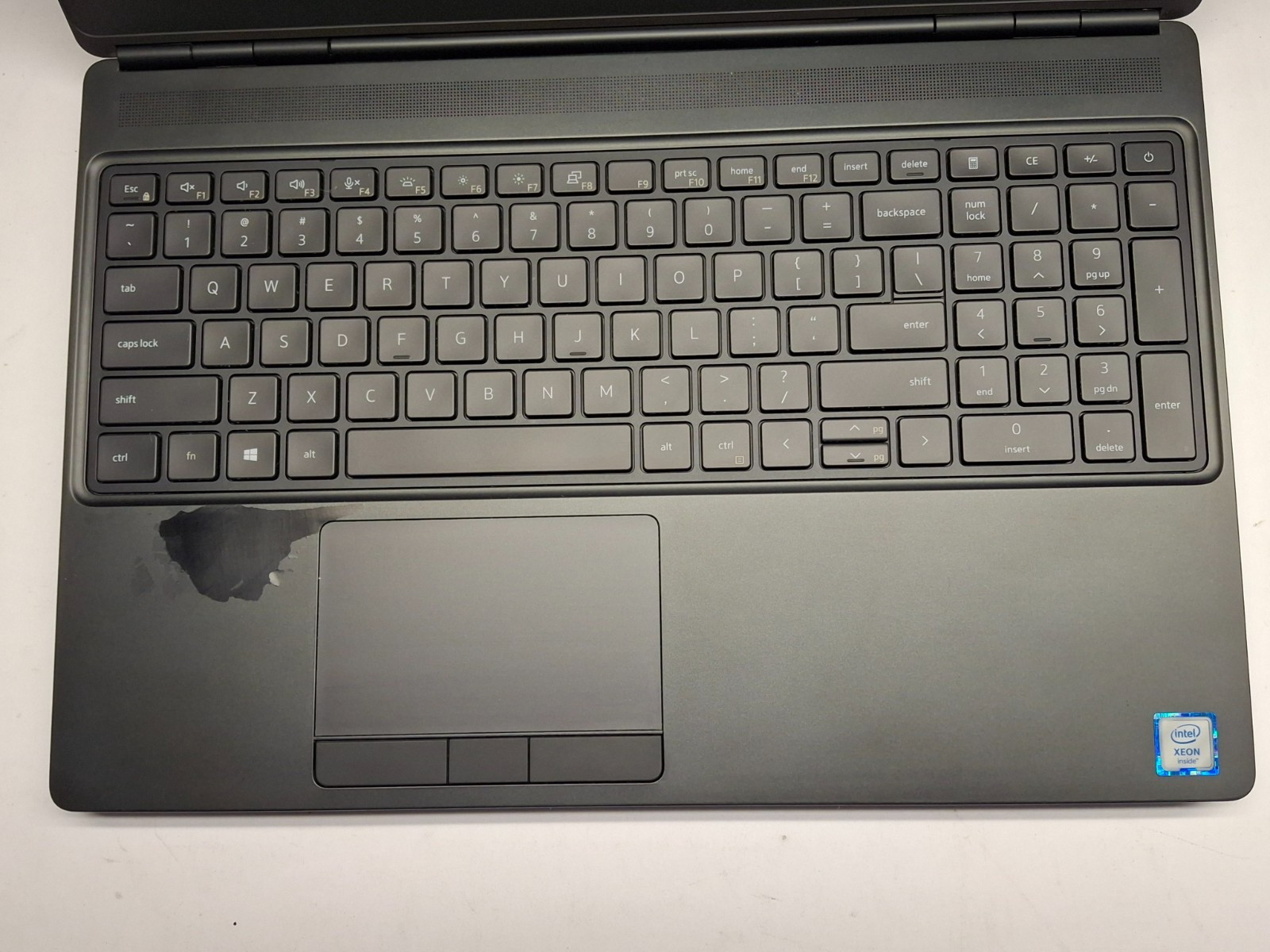 Dell Precision 7550 15.6″ Laptop XEON W-10885M 2.4GHz 32GB Ram 512GB SSD Win11P