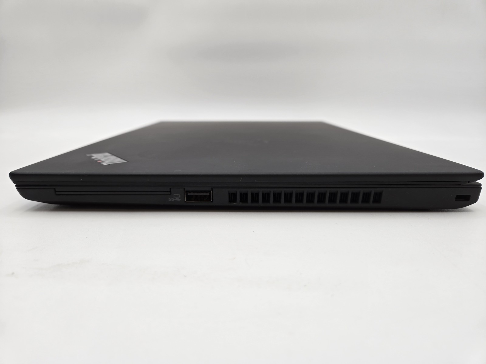 LENOVO ThinkPad T14 Gen 2 14″ FHD I5-1145G7 256GB SSD 8GB W11P Webcam