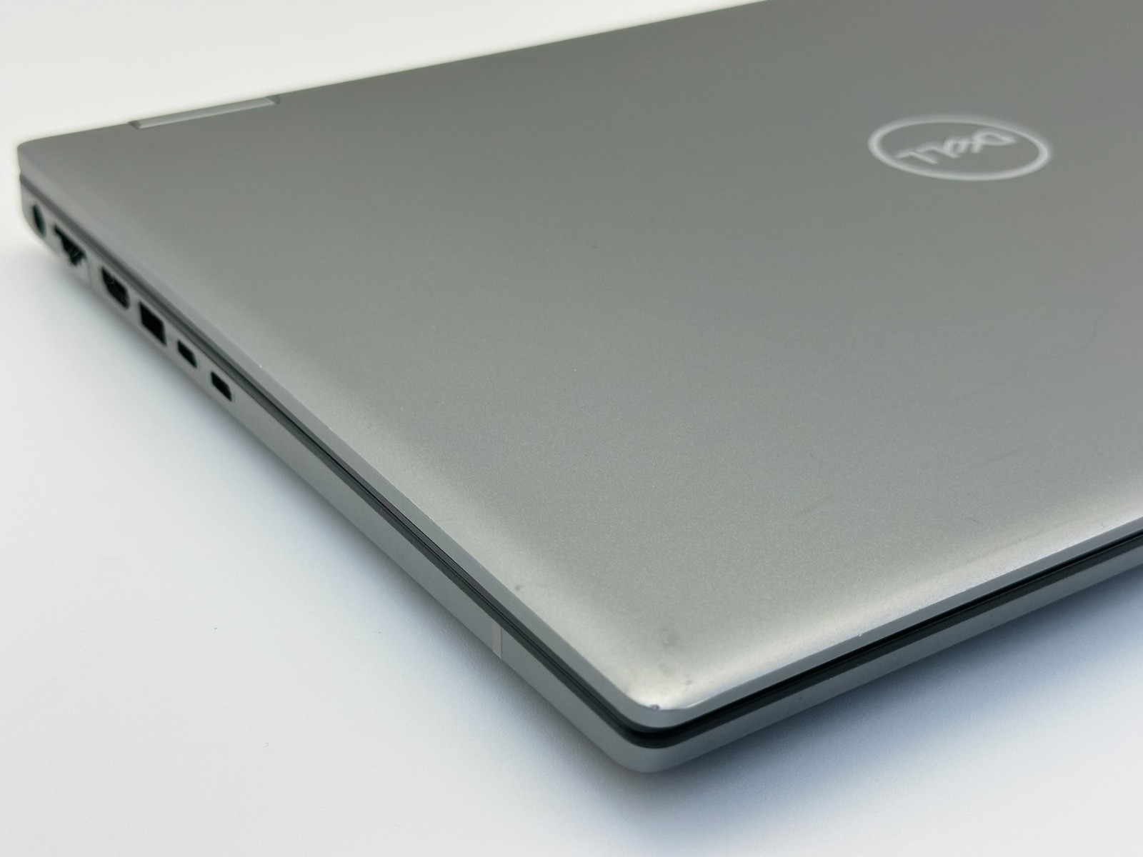 Dell Precision 7680 16″ Core i7-13850HX RTX 2000 16GB RAM 512 NVME SSD #20