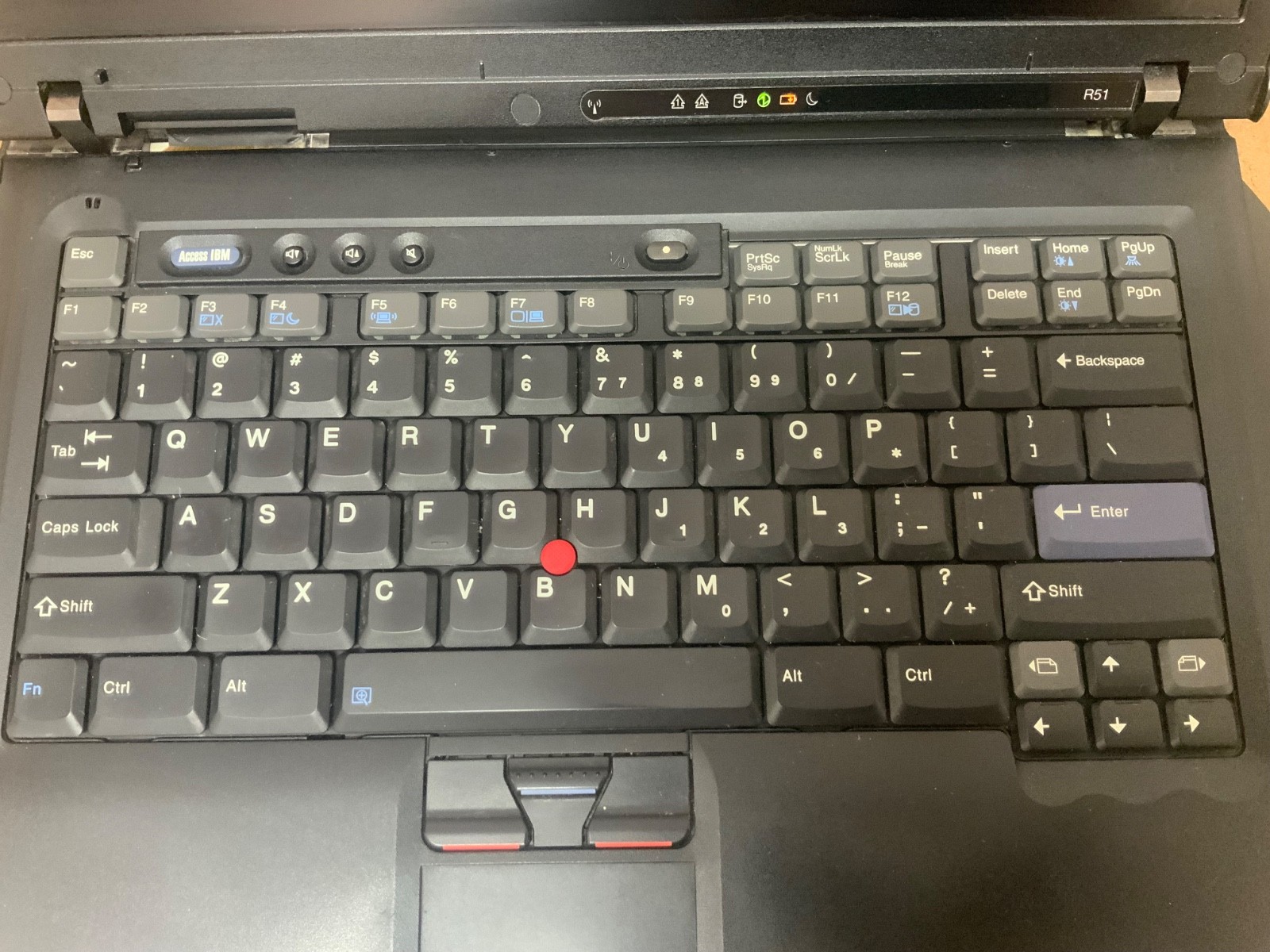 IBM ThinkPad R51 1836 – Pentium M 735 1.7 GHz – 15″ TFT For Parts or repair