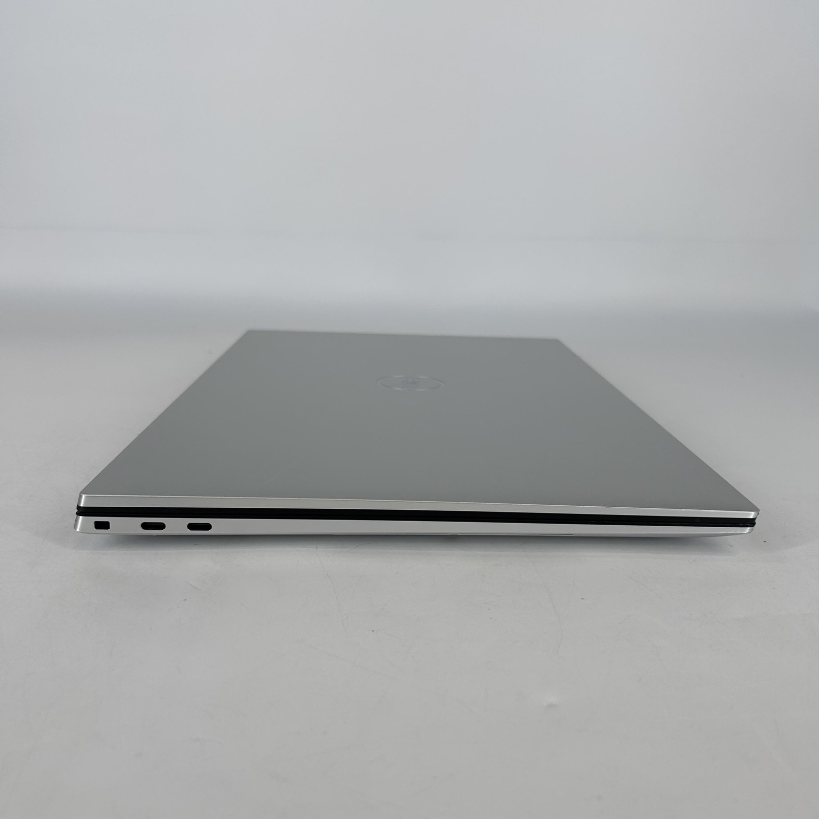 Dell XPS 17 9730 UHD+ TOUCH 2.6 GHz i9-13900H 64GB 1TB SSD RTX 4080 Very Good