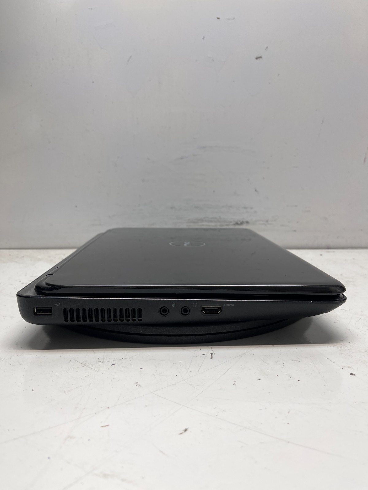 Dell Inspiron 5010 Intel Core i3 M380 2.53GHz 4GB NO HDD