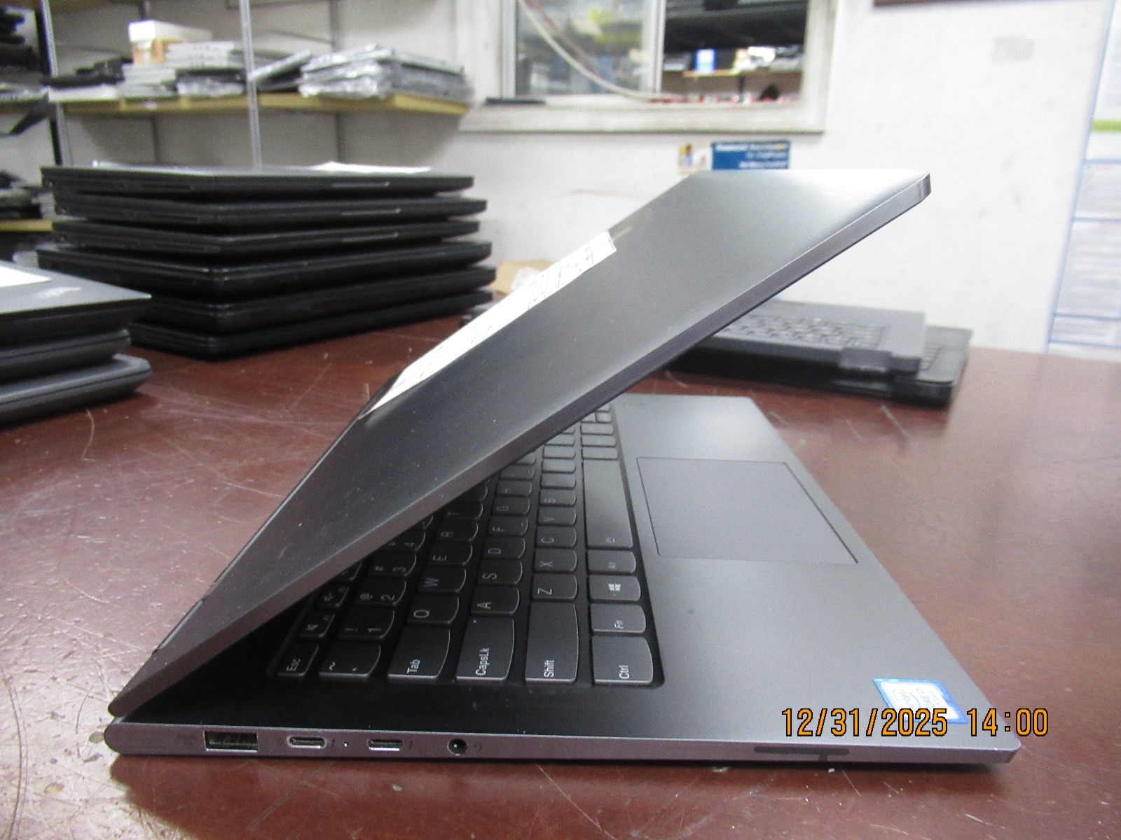 Lenovo Yoga C930-13IKB Touch I7-8550U 1.80GHz 12GB 512GB M2SSD Ubuntu Laptop +AC