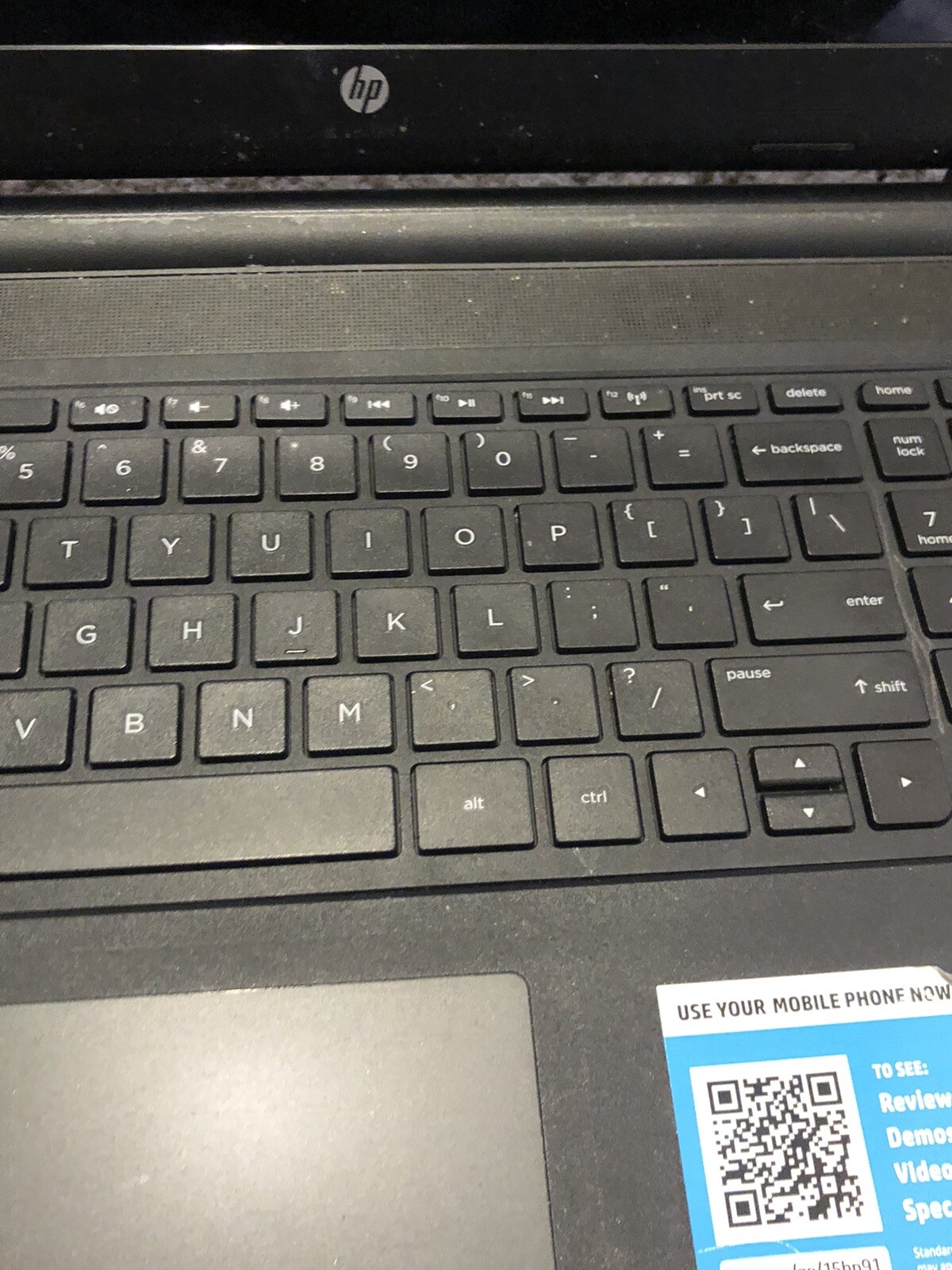 HP 15-f211WM Black laptop PARTS ONLY NO HDD As is