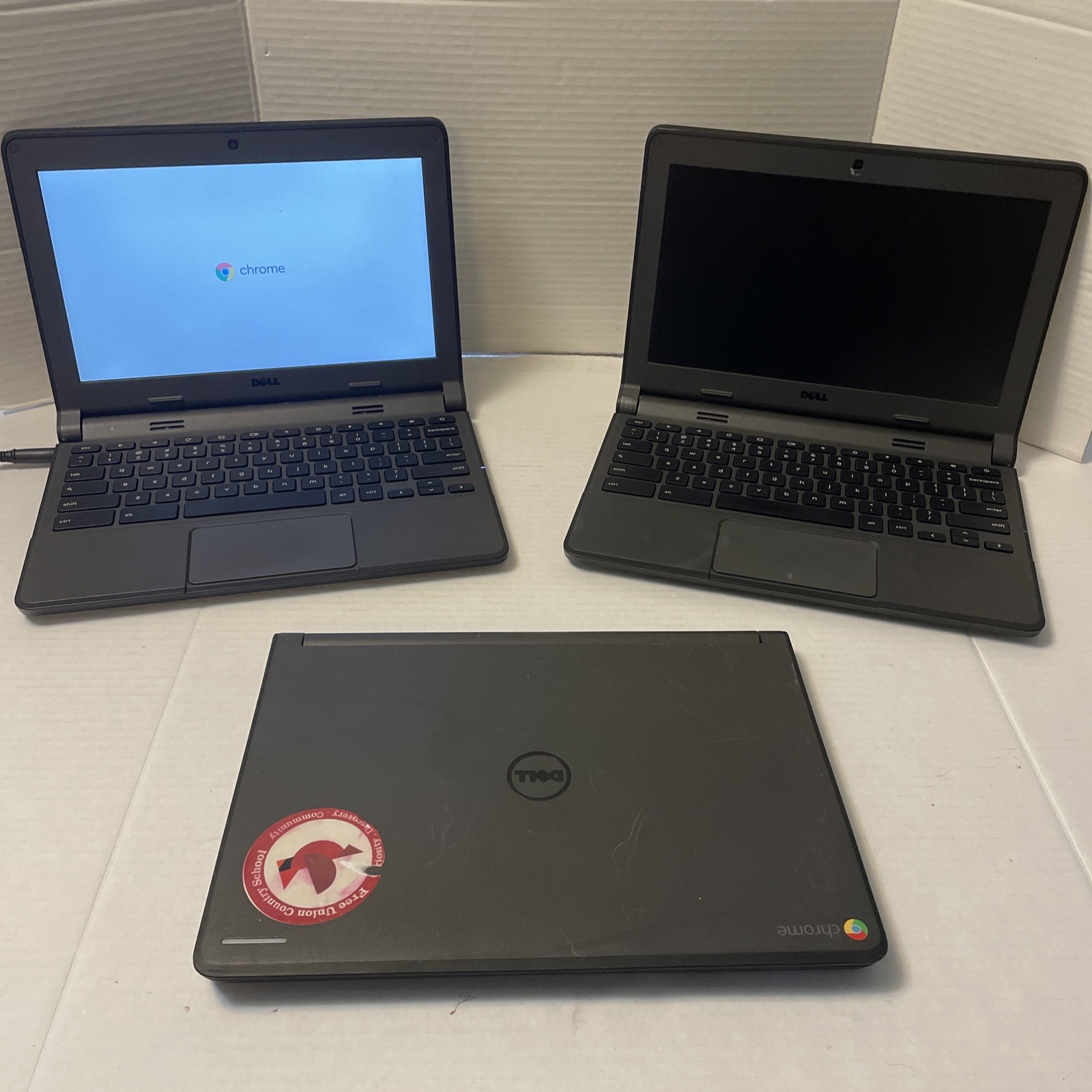 X3 Lot Of Dell P22T001 11.6″ Chromebook w/Celeron 2.16GHz/4GB/16GB (Black)