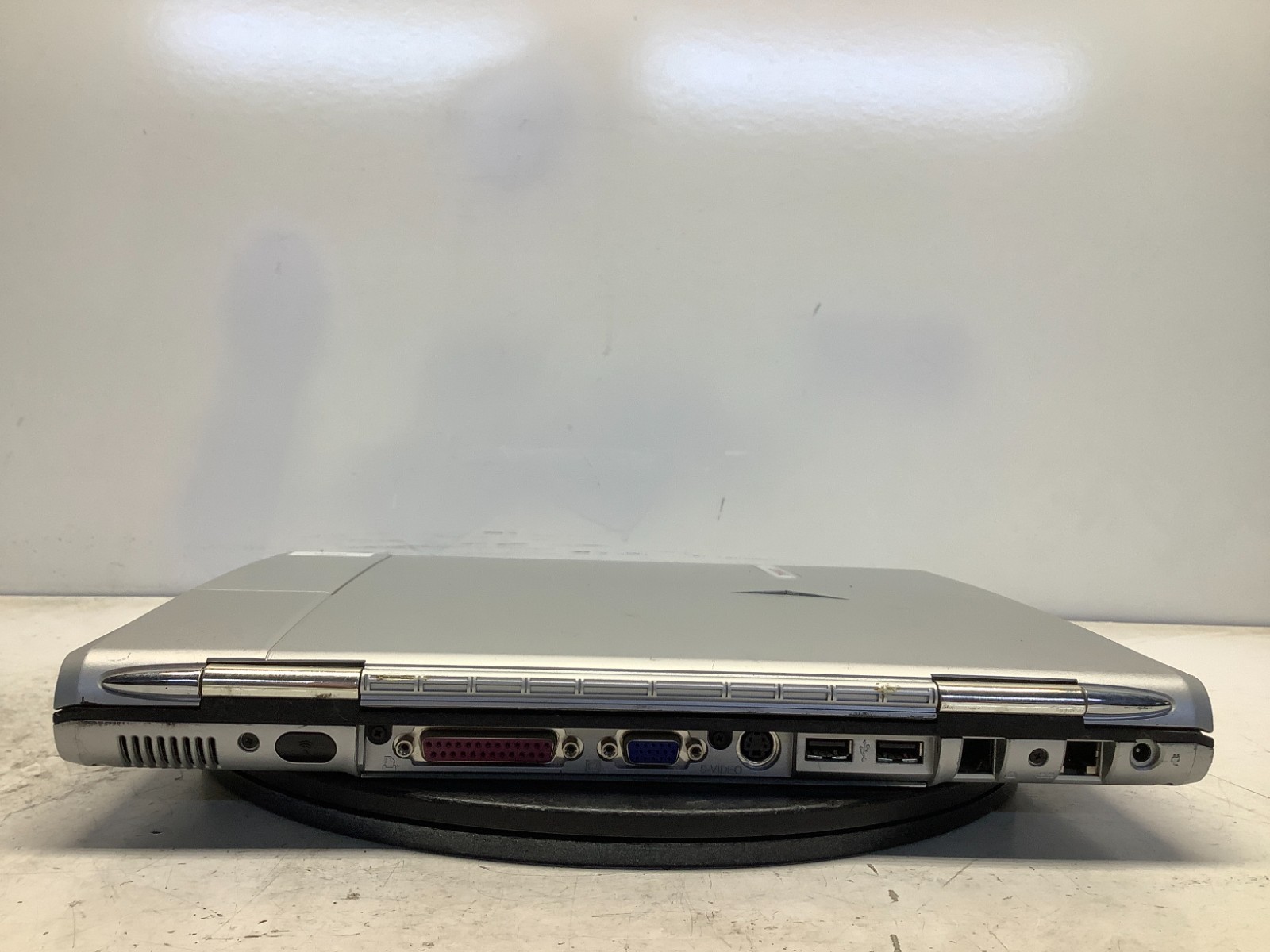 Compaq Presario 2800 Intel Pentium 4 1400MHz 256 MB NO HDD