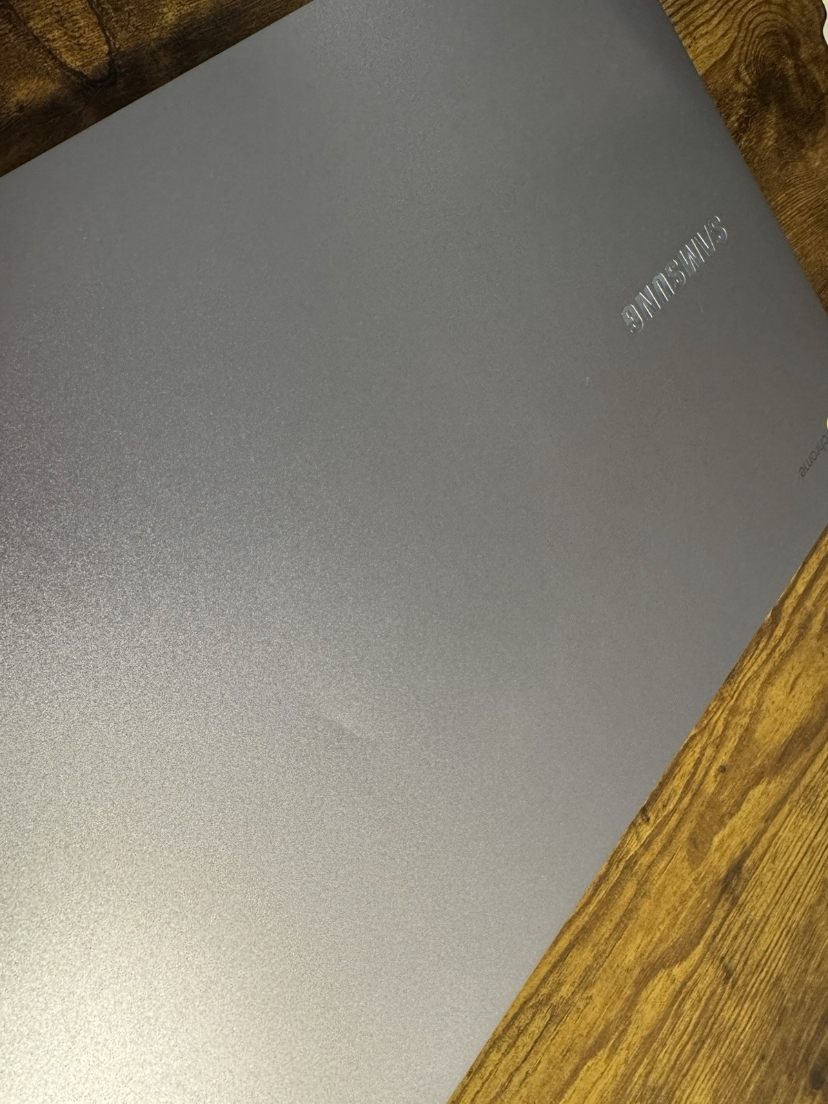 Samsung Chromebook Laptop, Silver, 14.3”, Model XE350XBA, W/Case & charger