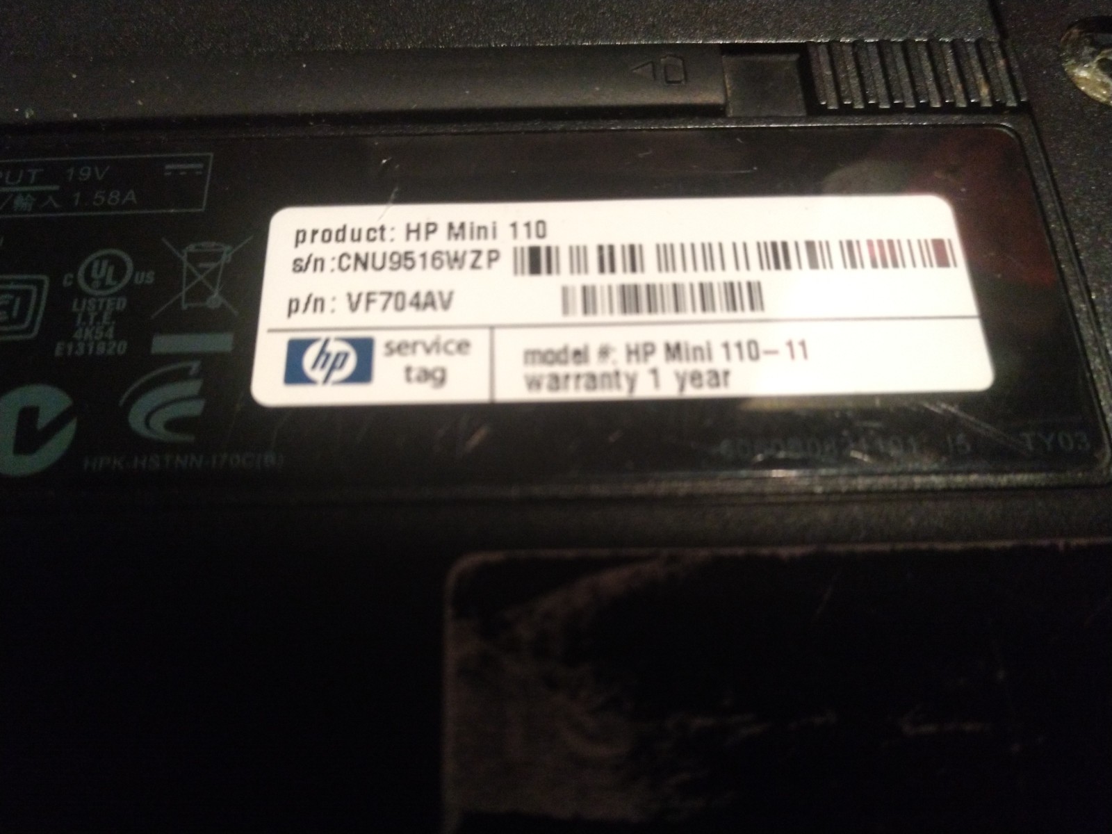 HP Mini 110 10.1″ Netbook Intel Atom Processor Laptop No Hard Drive Unit
