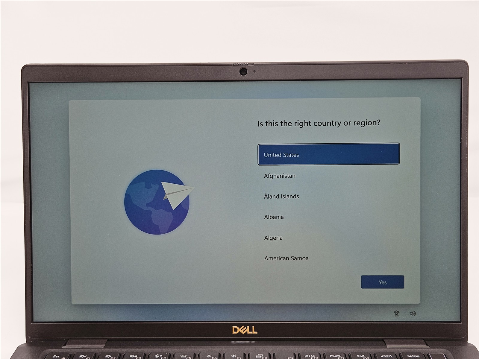Dell Latitude 7420 14″ i7-1185G7 32GB 512GB SSD Intel Iris Xe Graphics ultrabook