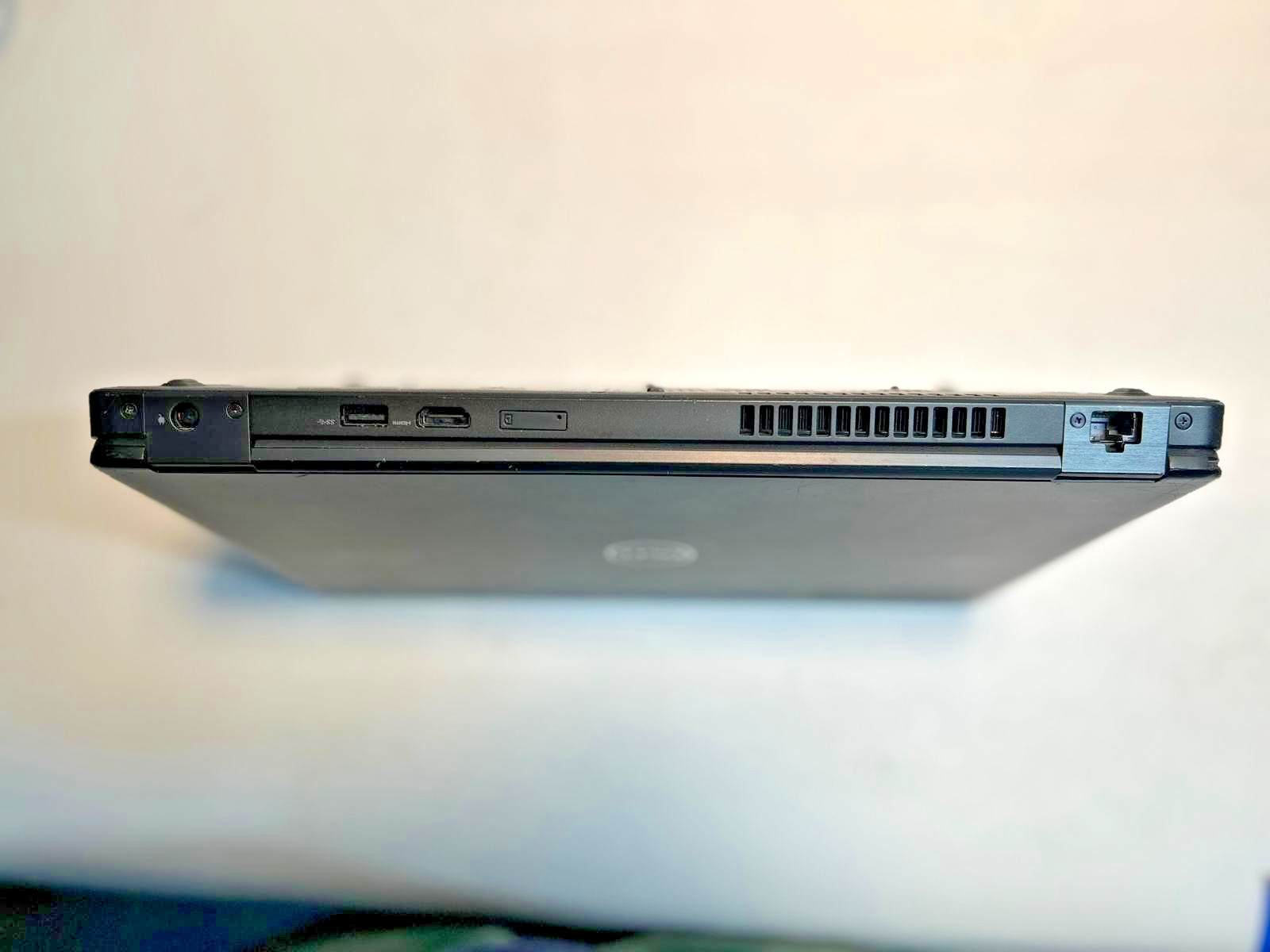 Dell Latitude 5491 14″ (NO Drive, Intel i5-8300H, 2.30GHz, NO Memory) Laptop…