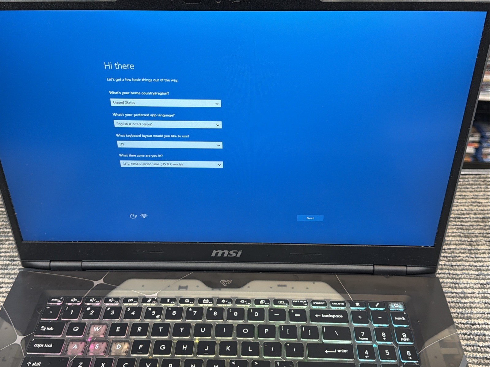 MSI Cyborg A17 AI B2HWEKG-021US 17.3″ Ryzen 7 RTX 5050 16GB 1TB Laptop