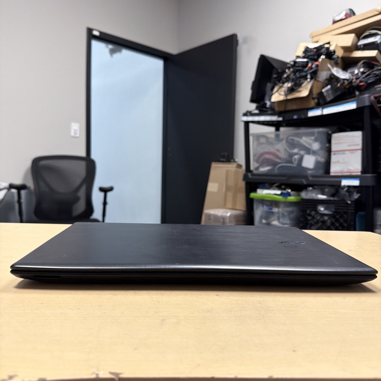*PARTS Acer Aspire E 15 E5-575-72L3 Laptop Intel Core i7-6500U NO RAM/HD/OS