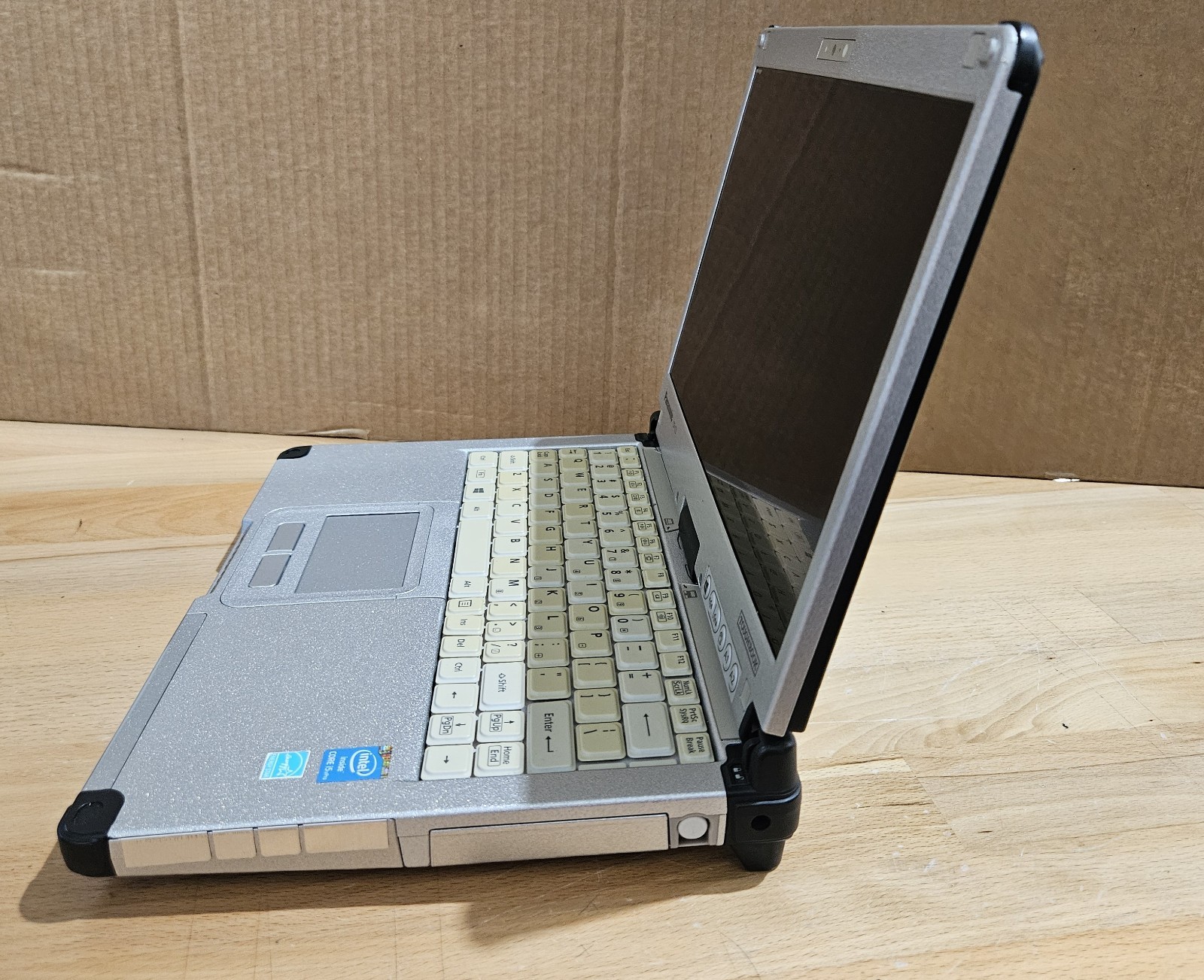 Panasonic Toughbook CF-C2 MK2 Touch Intel Core i5-4300U 1.9GHz laptop Grade C