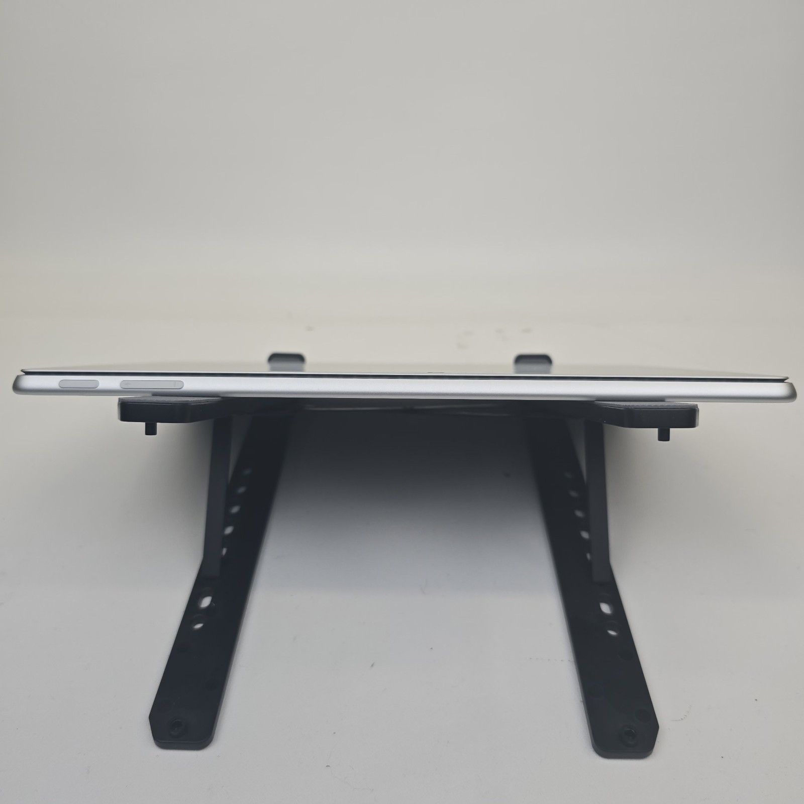 Microsoft Surface Pro 10 Ultra 7 165U 16GB 512 NO OS/AC – Tablet Only