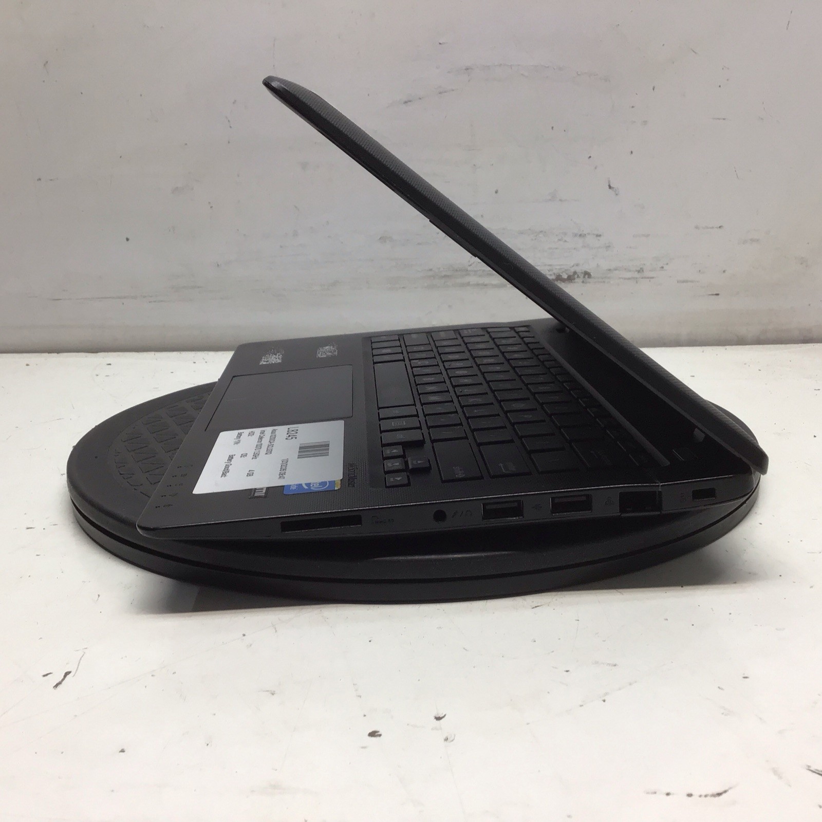Asus X200CA-SCL031Q Intel Celeron 1007U 1.5GHz 4 GB NO HDD