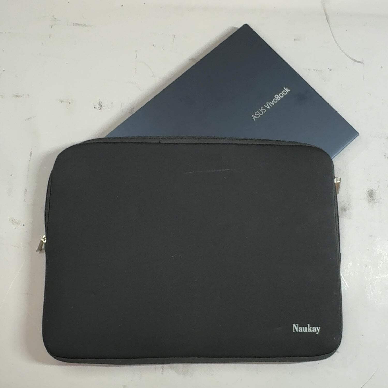 Asus vivobook F513E F513E 13.3″ 2.5GHz SSD 16GB SSD