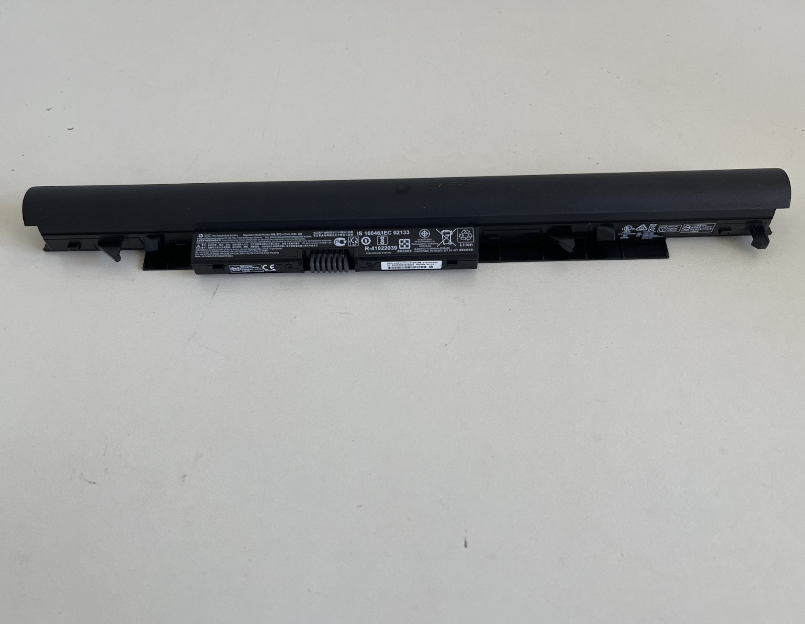 HP Pavilon 3168NGW Reliable 7th Generation AMD Processor 15-BW030NR HD DVD RAM