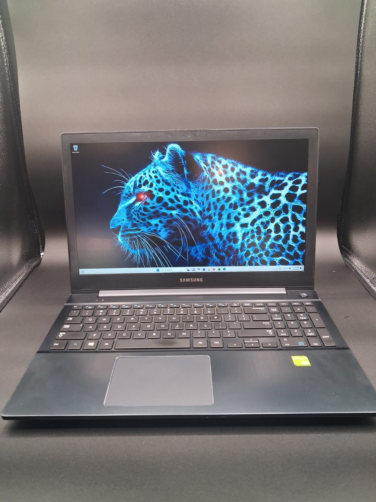 SAMSUNG 870Z5E 15″ LAPTOP i7-4720HQ 16GB RAM 256GB SSD W11 NVIDIA GFX