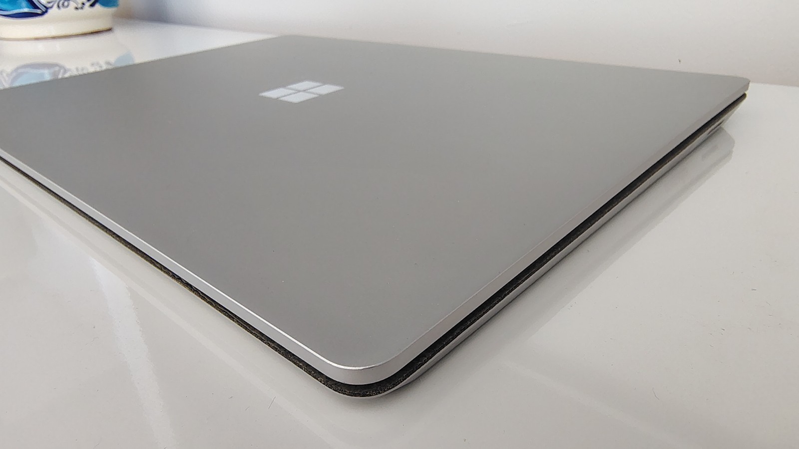 Microsoft Surface Laptop 1769 – i5 7200U, 128GB SSD, 4GB Ram -vClean Barely Used