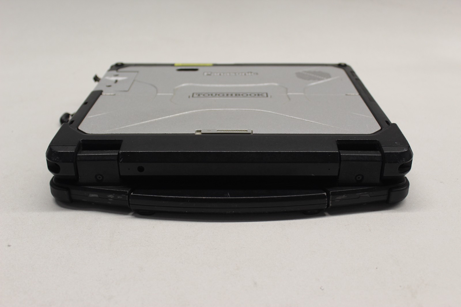 Panasonic Toughbook CF-33 I5-7300U 256M.2-8GB DDR3 Win10P-NO PWR Adapt-C-Descr