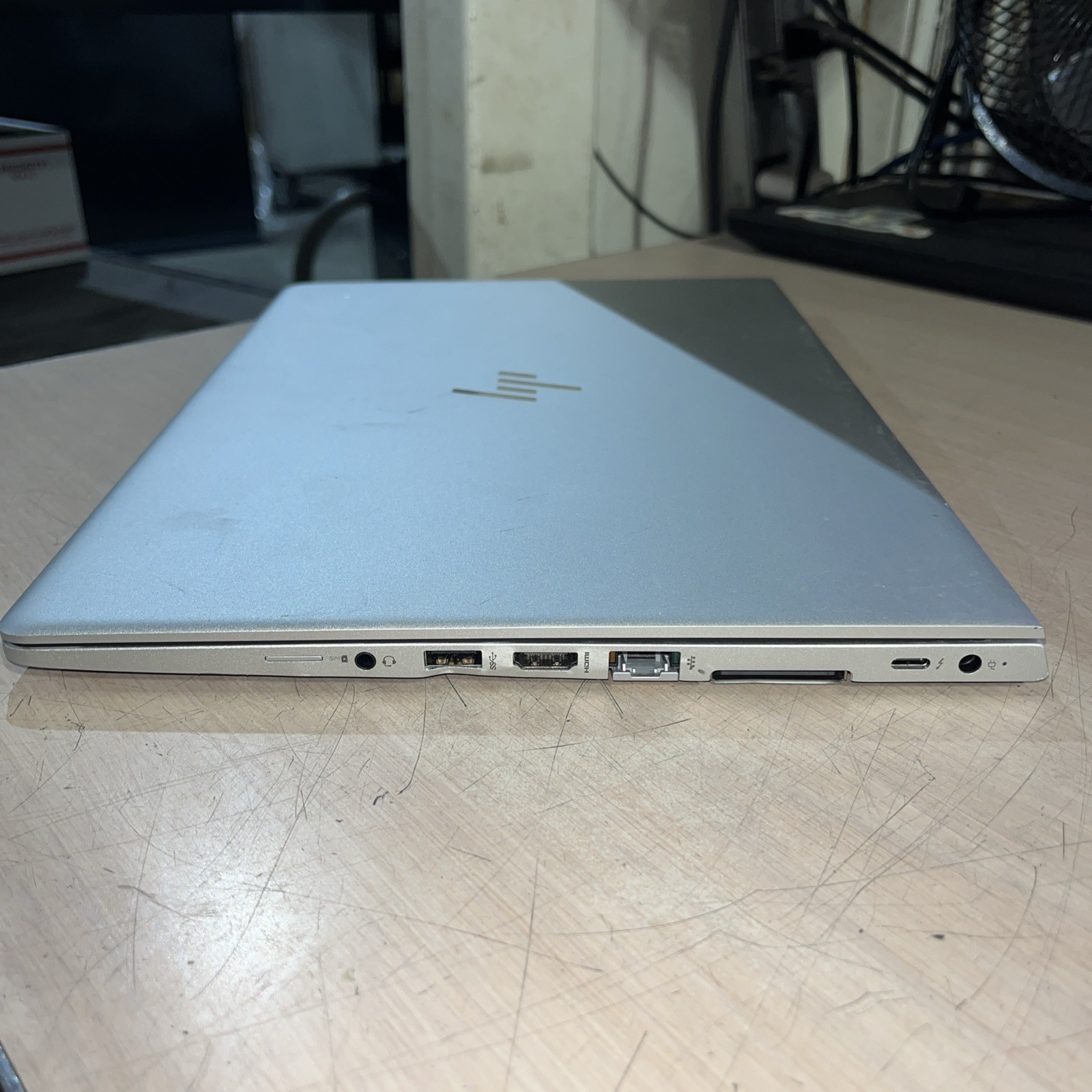 HP ELITEBOOK 840 G6 INTEL CORE I7 8TH GEN 8GB RAM NO HD
