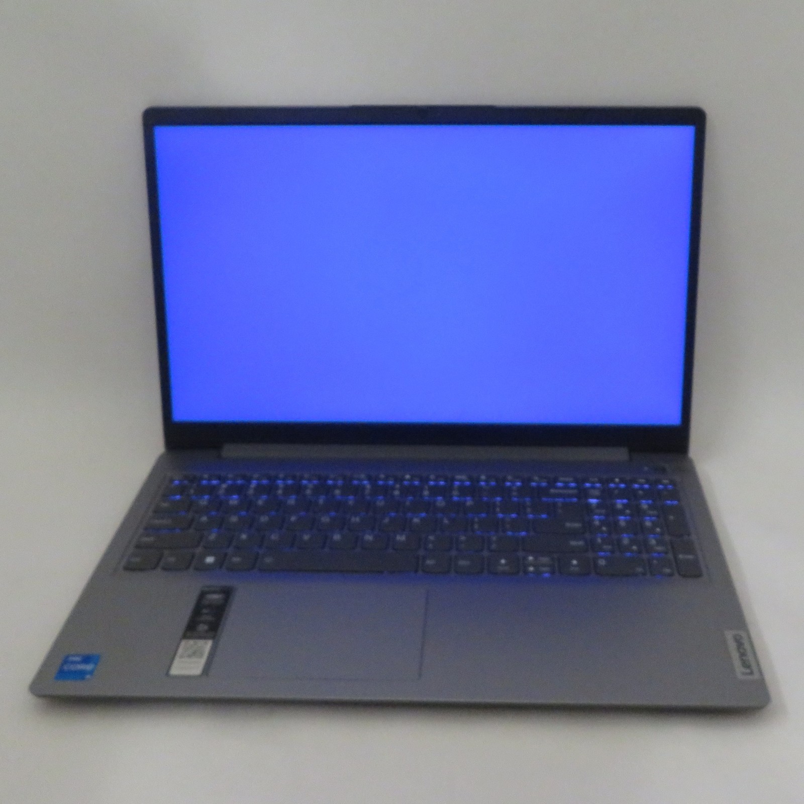 Lenovo IdeaPad Slim 3 15IAU7 i5 1235U 1.3GHz 8GB RAM 256GB Windows 11