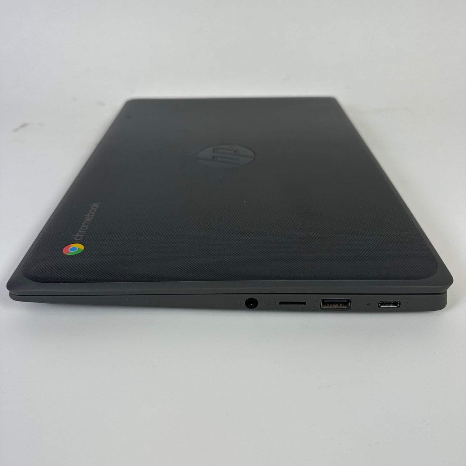 HP Chromebook 11A 16W64UT 11.6″ A4-9120C 1.6GHz 2GB RAM 4GB SSD