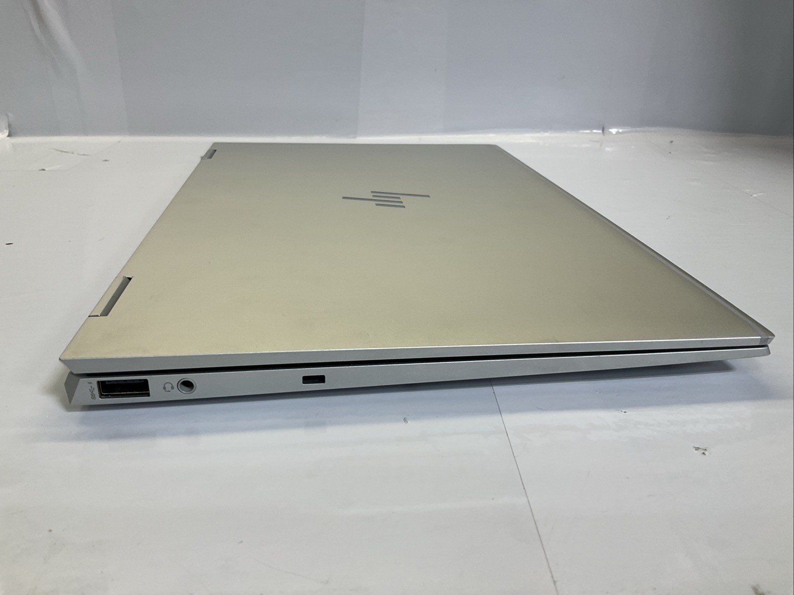 HP EliteBook x360 1040 G8 i7-11th Gen 16GB RAM 512GB SSD Touch W11 Pro AC