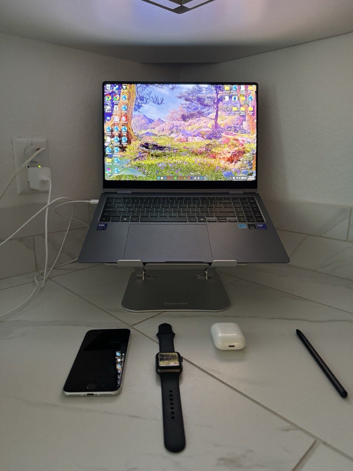 Samsung Galaxy Book5 Pro 360 Core Ultra 16GB Ram 1tb Phone Bundle READ DESC.