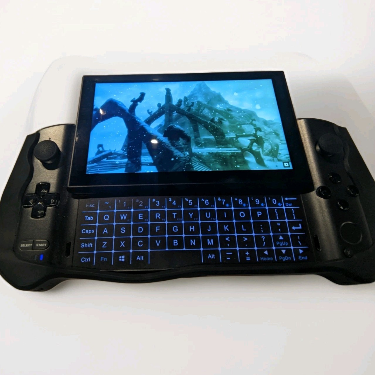 GPD Win 3 1Tb Intel 1165G7 + Docking Station+ Grip + Case + Gaming console