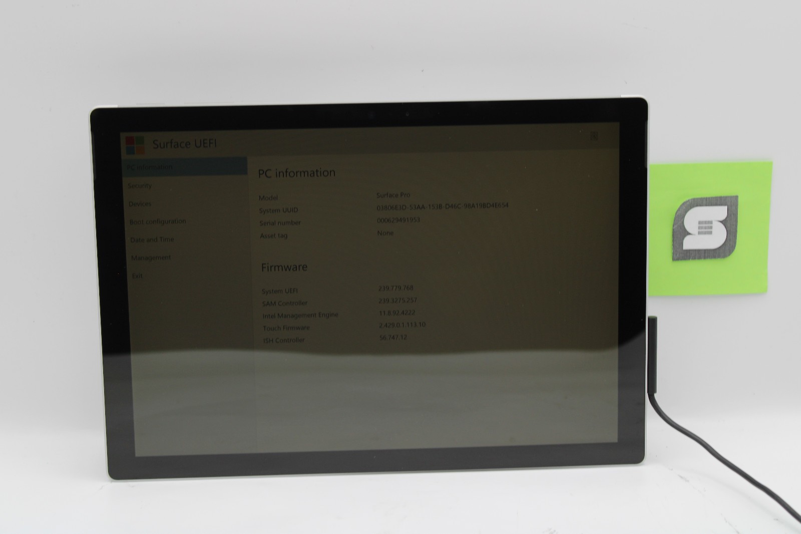 Microsoft Surface Pro 5 1796 m3-7Y30 @ 1.00 GHz 4GB RAM 128GB SSD No OS