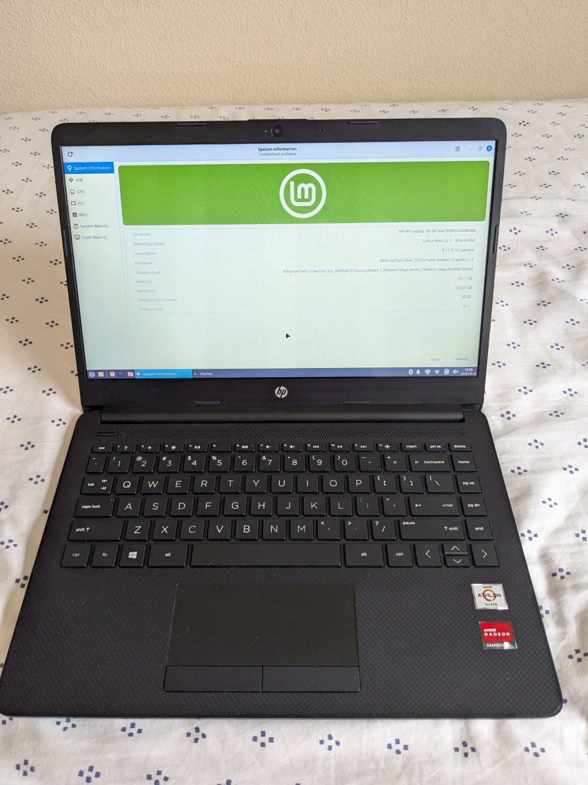 HP 14″ Laptop 12GB RAM 120GB SSD Linux Mint Freshly Installed.