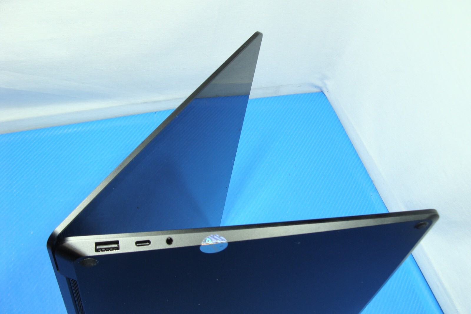 Microsoft Surface Laptop 4 1951 13.5″TOUCH i5-1145G7 2.6GHz 16GB 256GB Win11Pro