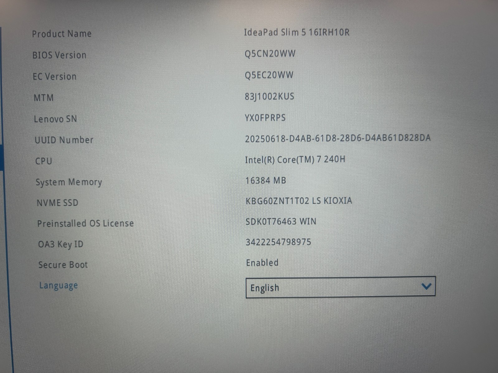 LENOVO SLIM 7 14ILL10, Intel Core Ultra 7 258V, 2.20 GHz, 32 GB RAM, 1 TB NVMe