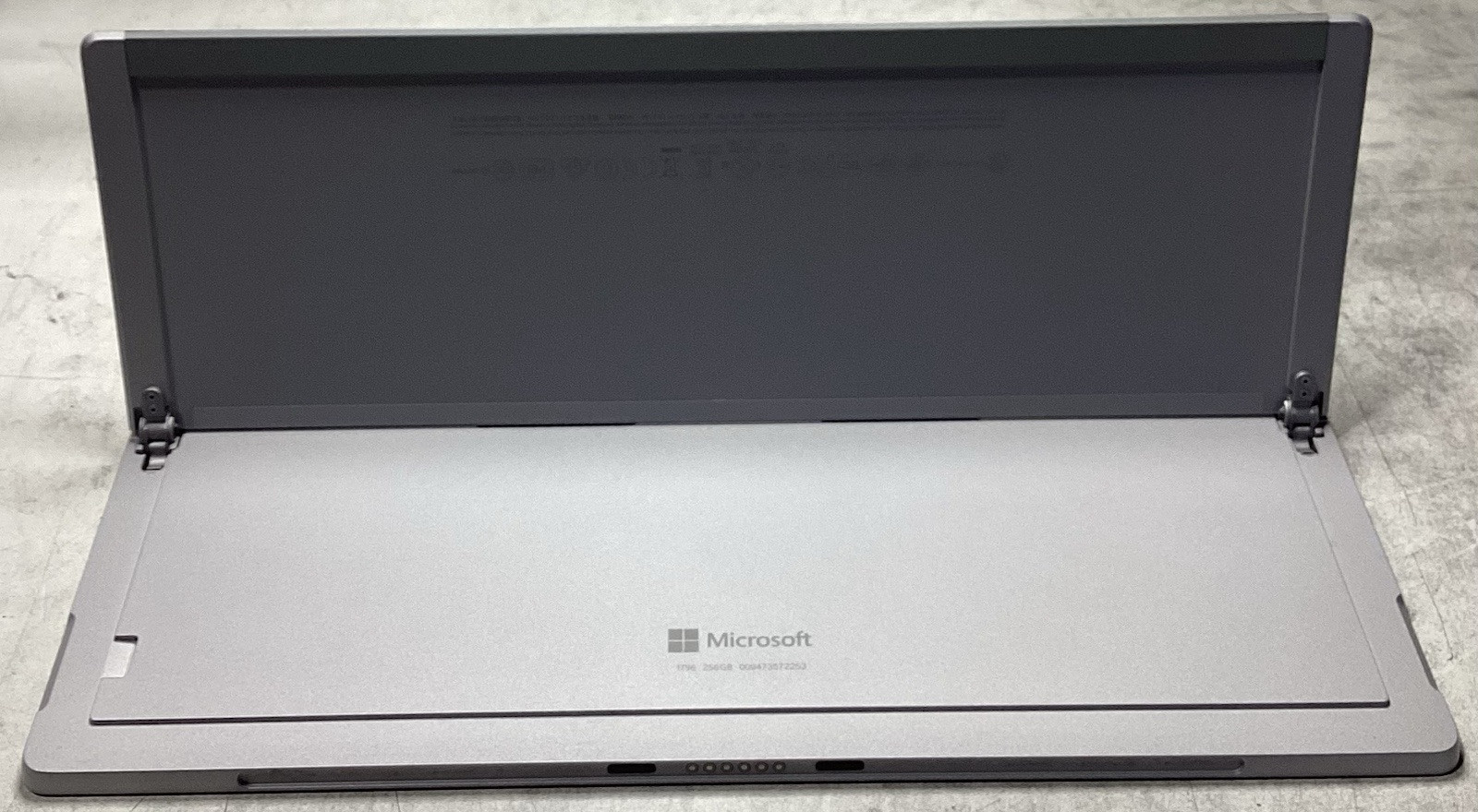 Microsoft Surface Pro 5th Gen Intel Core i5-7300U @ 2.6GHz 8GB RAM 256GB SSD