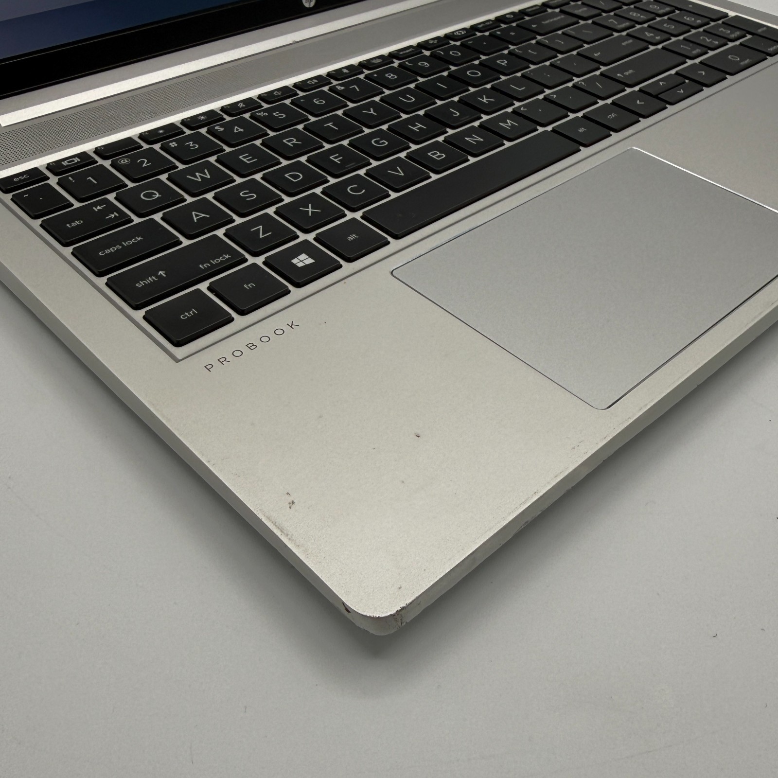 HP ProBook 450 G8 15.6″ i5-1135G7 16GB RAM 256GB SSD Win11 Pro USB-C FHD Dents