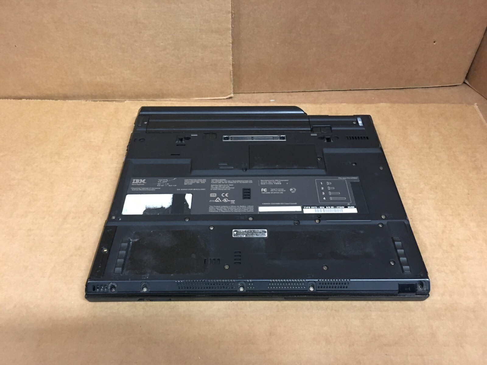 IBM THINKPAD T40 1.50GHz 1GB 40GB HDD WINDOWS XP ATI RADEON 7500TYPE 2373