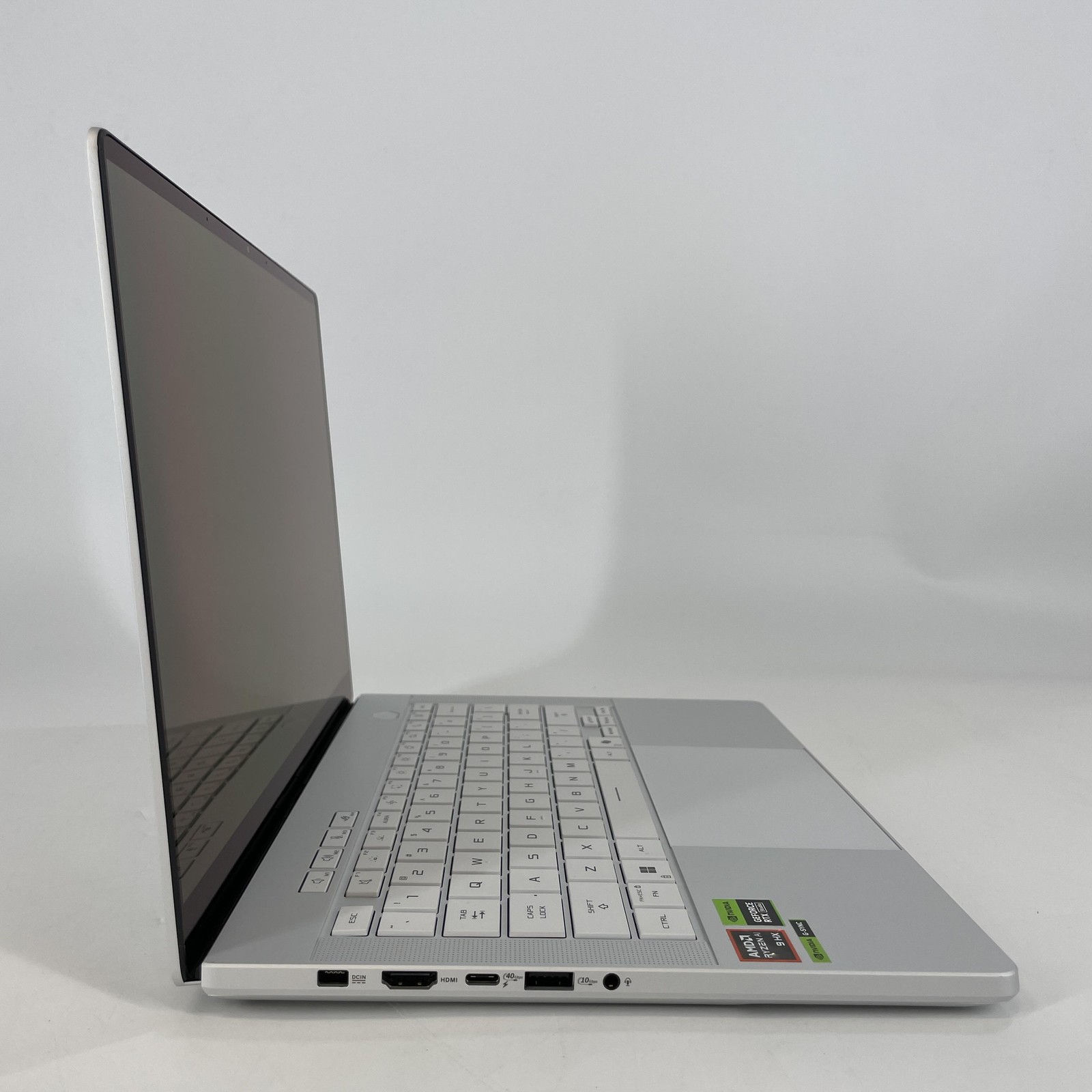 Asus ROG Zephyrus G14 GA403 120Hz QHD+ Ryzen AI 9 HX 370 32GB 1TB RTX 5070 Ti