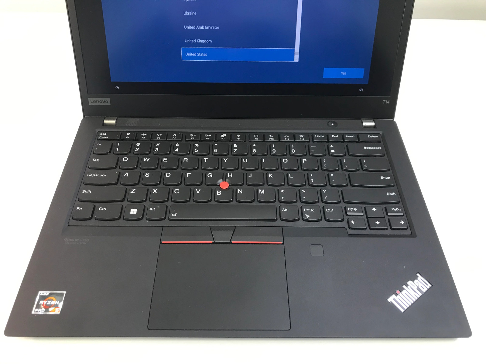 Lenovo ThinkPad P14s G2 21A0001MUS 14″ Workstation – R5 – 16GB RAM – 256GB SSD