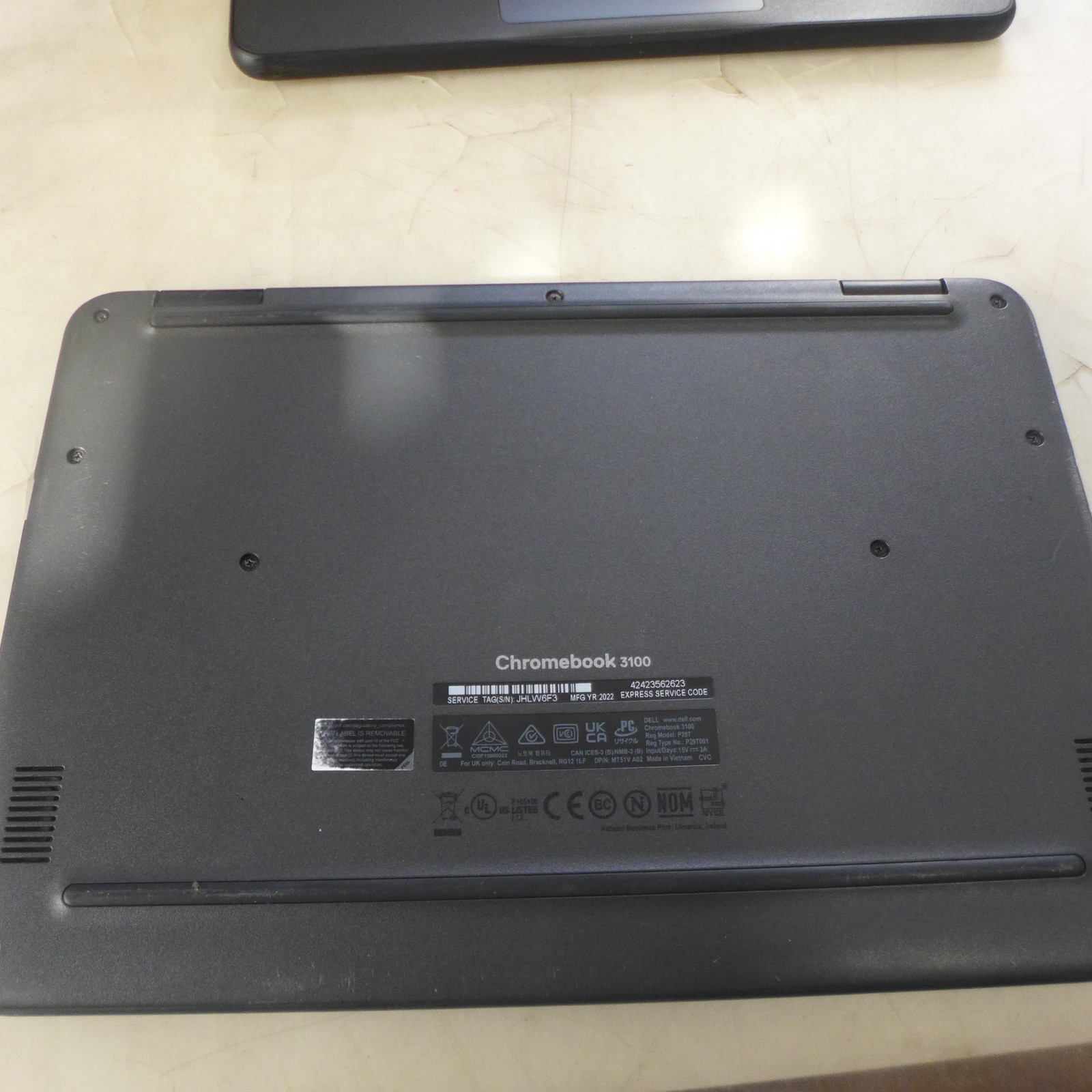 Dell Chromebook 3100 2 IN 1 11.6″, Intel Celeron,4GB, 6GB, ChromeOS TOUCH SCREEN
