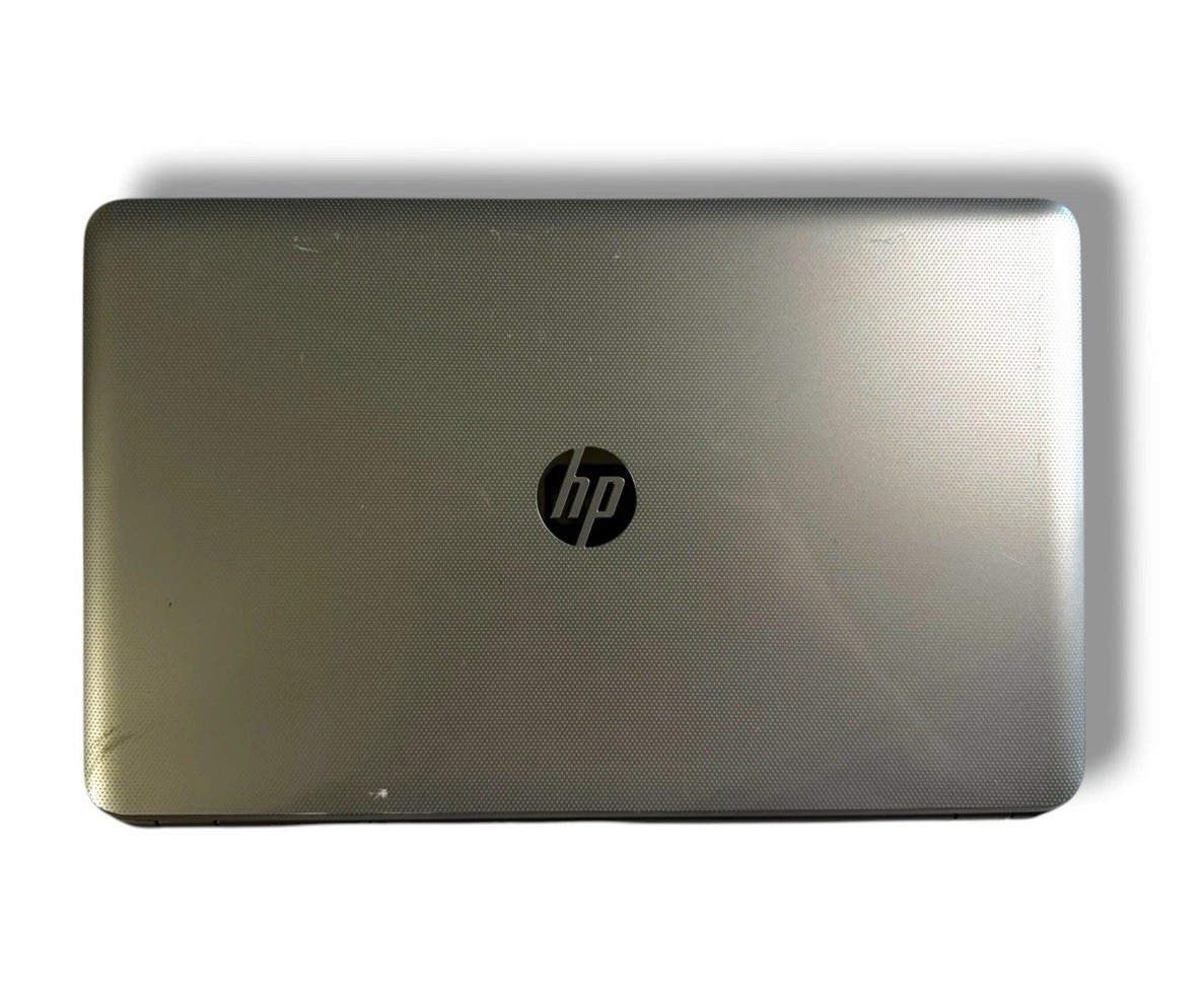 HP Pavilion 17 Laptop 17” AMD A8-5550M 8GB 750GB HDD READ