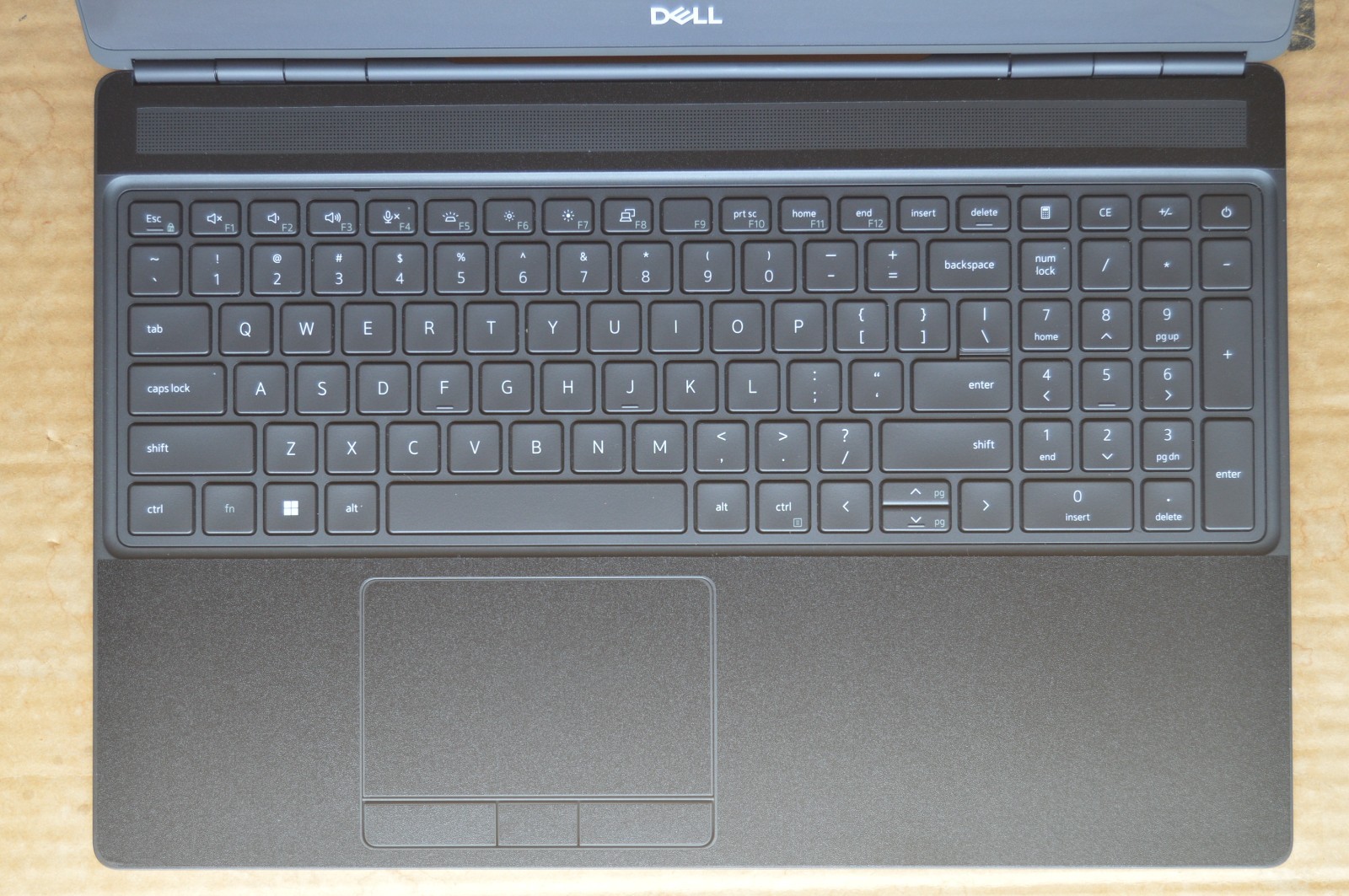 DELL PRECISION 7560 15.6″ FHD W-11855M 64GB RAM 2TB SSD RTX A3000 Backlit KB