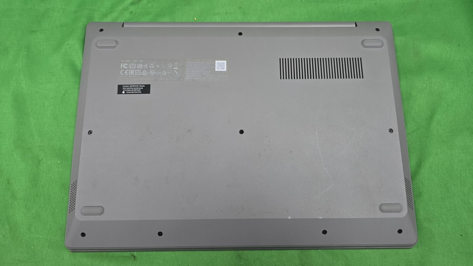 Lenovo IdeaPad 1 14″ (W10, 64 GB eMMC, AMD A6 A6-9220e, 1.60 GHz, 4GB) TESTED